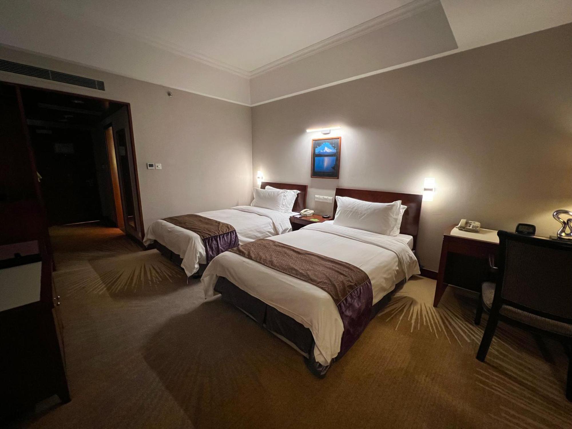 Baolong Hotel Шанхай Екстер'єр фото
